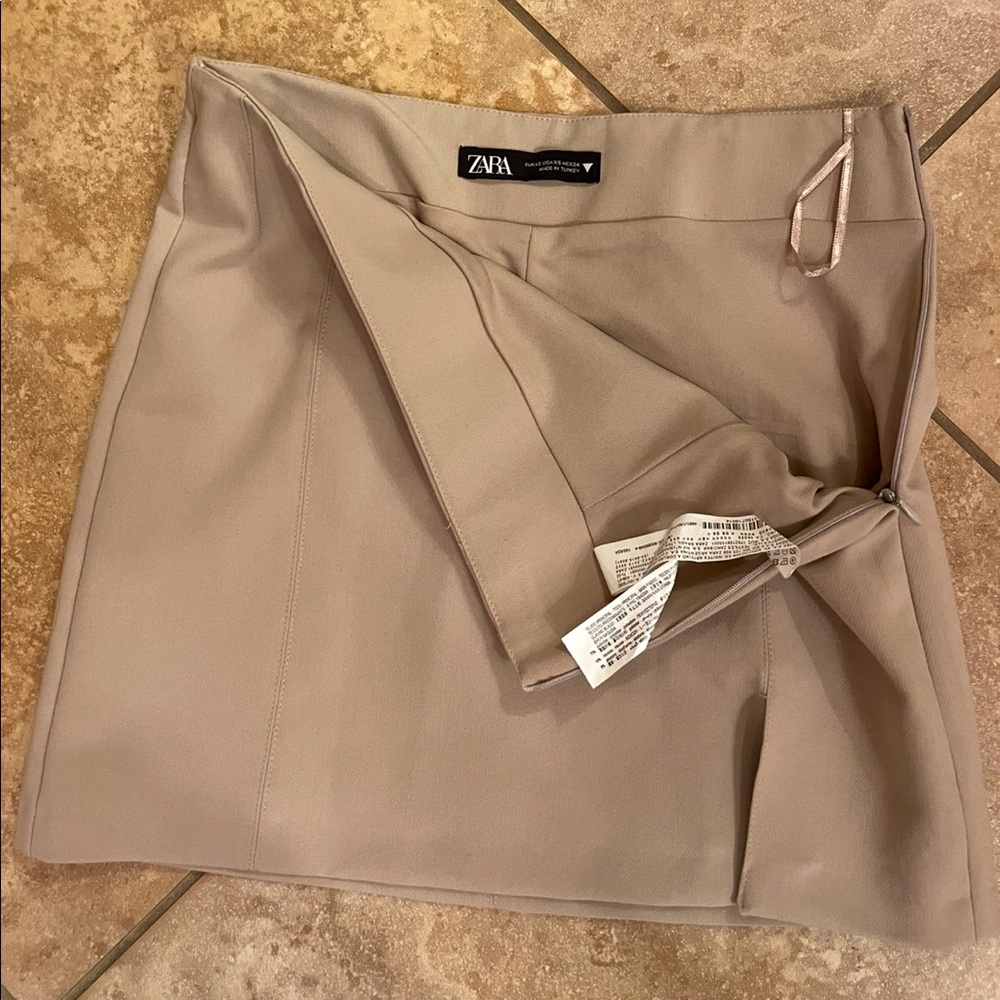 Zara mini skirt
